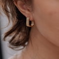 thumbnail image 4 of Pendientes colgantes geométricos dorados para mujer, pendientes de aro chapados en plata de ley, regalo de joyería, 4 of 5
