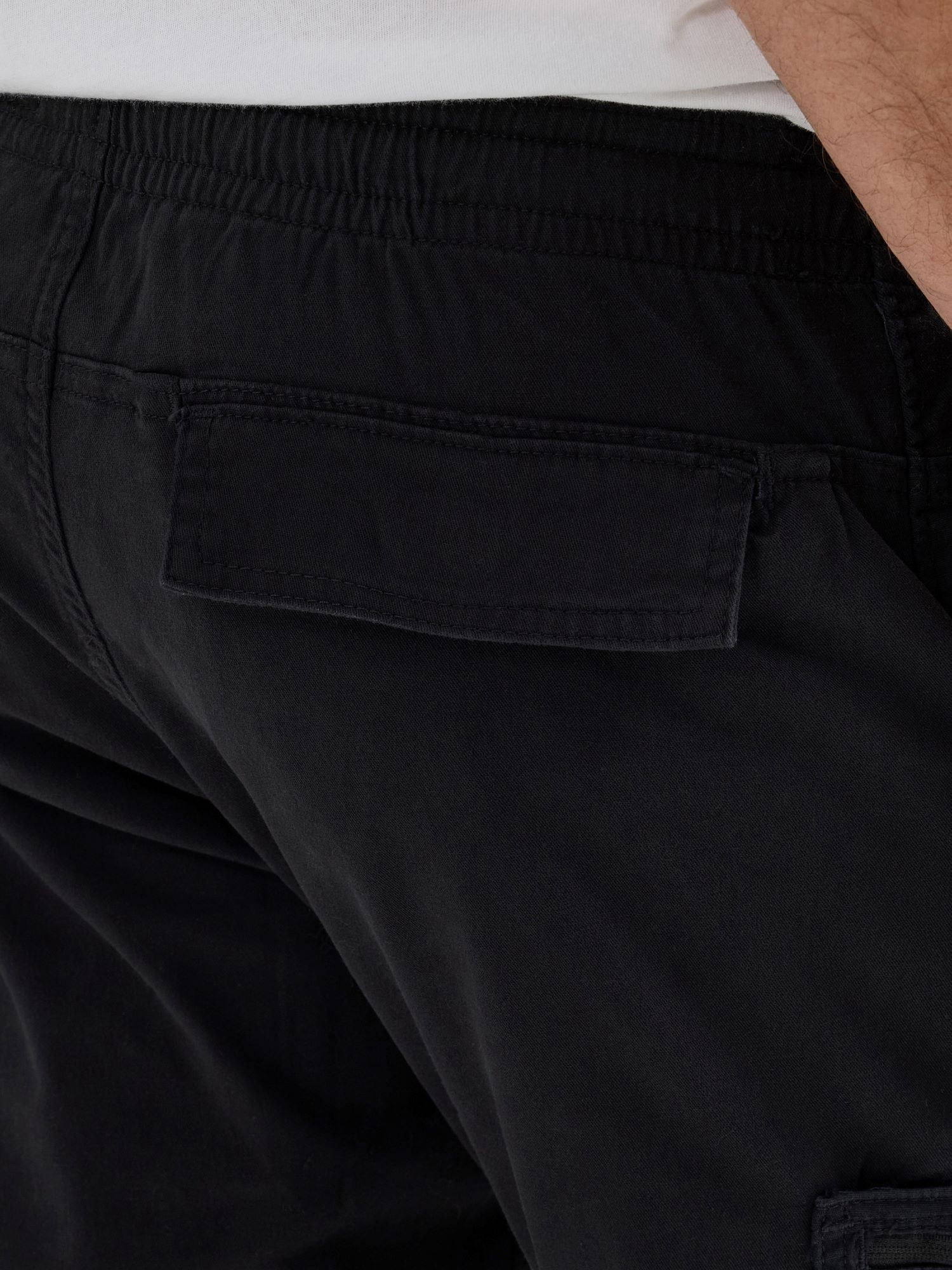 Wrangler® Men's Cargo Pant with Drawstring Waist, Sizes S-2XL