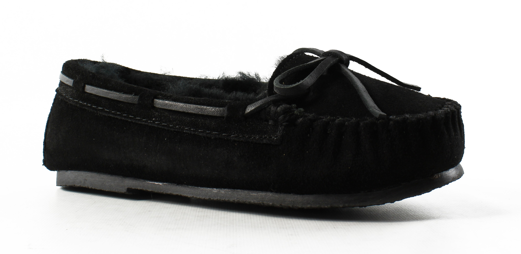 moccasin slippers size 5