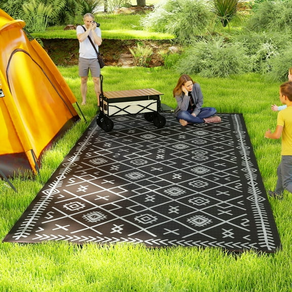 Outsunny Outdoor Patio Rug, Large Camping Carpet with Carrying Bag, 9' x 18' Waterproof Plastic Straw, Reversible, Black & Gray Rhombus