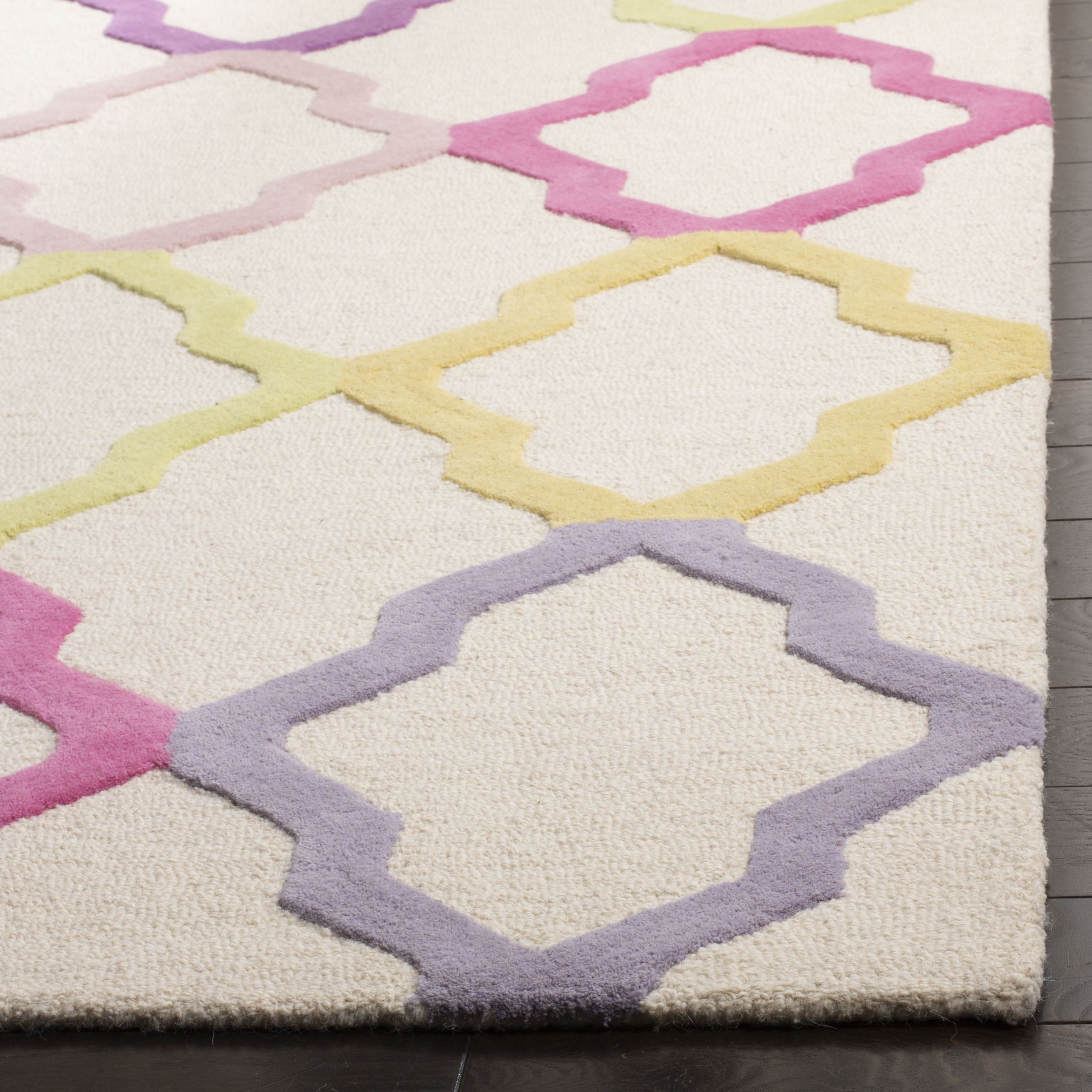 SAFAVIEH Kids Colorful Trefoil Area Rug, Ivory/Multi, 9' x 12'