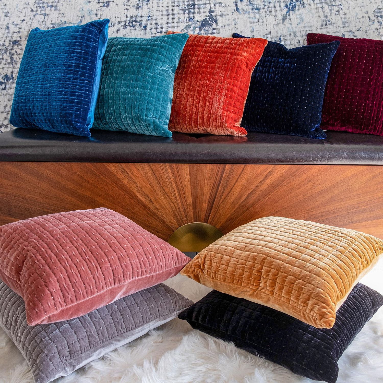 Set of 2 Gouchee Home Layla Velvet Cushion 18" x 18"