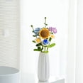 thumbnail image 3 of Arreglo floral de lana hecho a mano Ramo de margaritas artificiales de crochet, 3 of 8