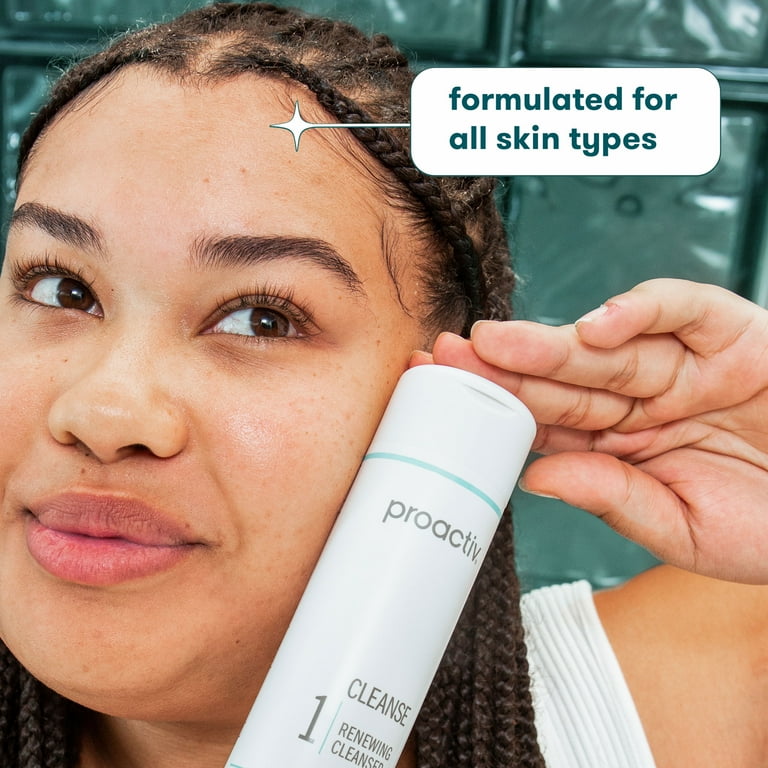 Proactiv Renewing Cleanser, Daily Acne Wash with Benzoyl Peroxide