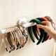 thumbnail image 1 of Organizador de accesorios para el cabello mioluo de pared con adhesivo, 1 of 9