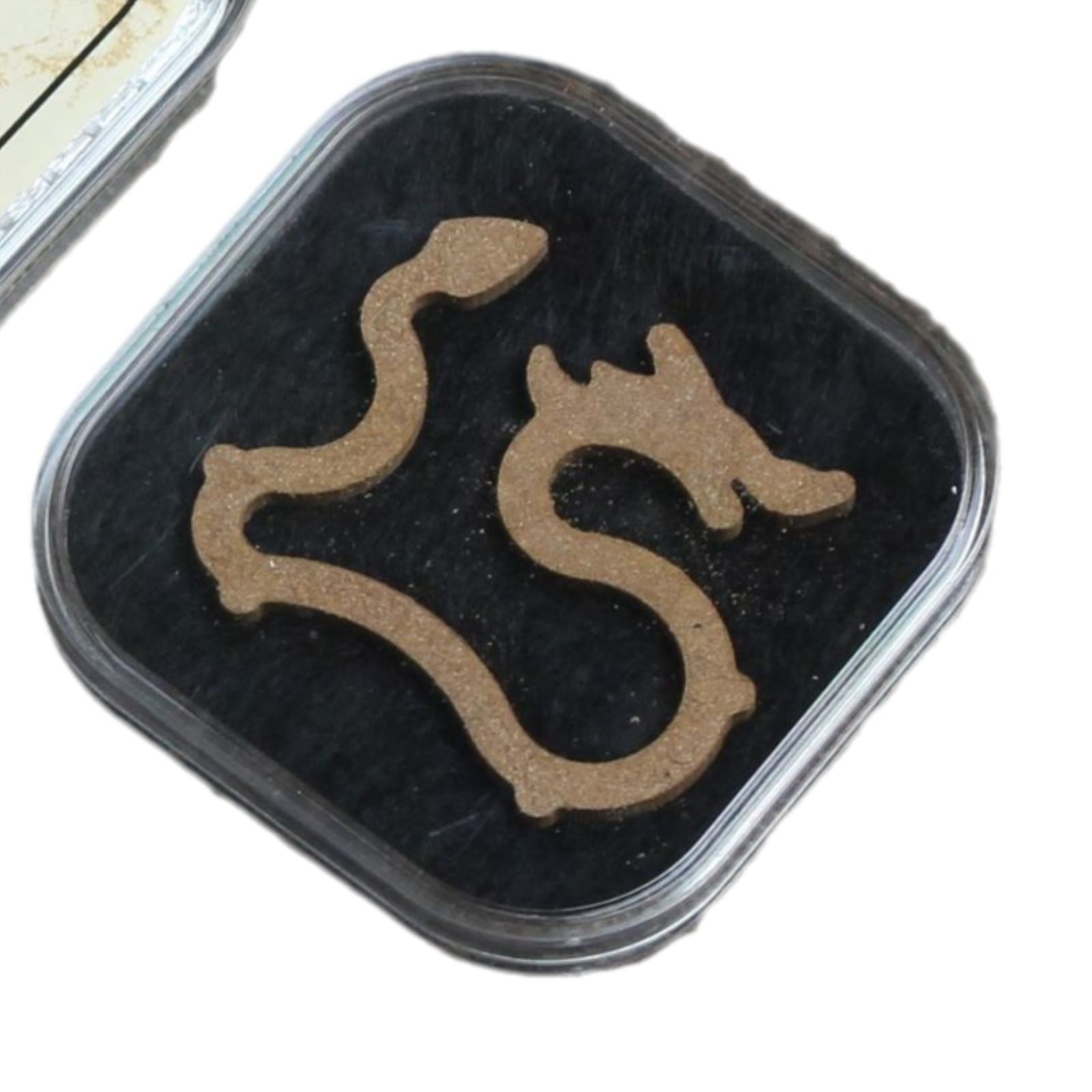Zhuge 20 Pieces Coil Incense, Each Dragon Shaped Coil Incense Comes with A Outdoor Travel Portable Incense Rack,One Coil Incense Burn for Approxi Aroma 1 Hour,Ambergris