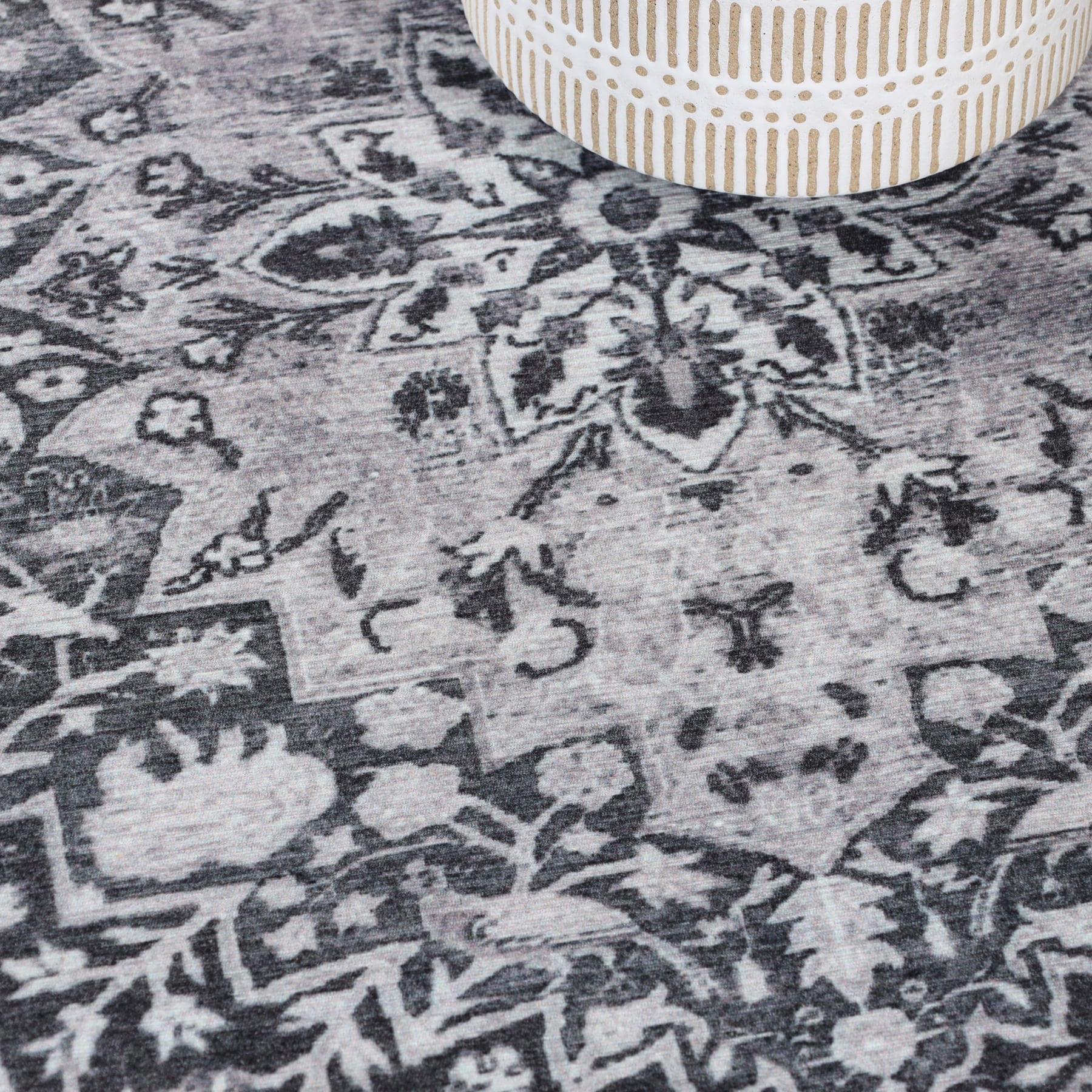 Superior Copley Oriental Medallion Indoor Area Rug, 7' 6" x 9' 6", Charcoal