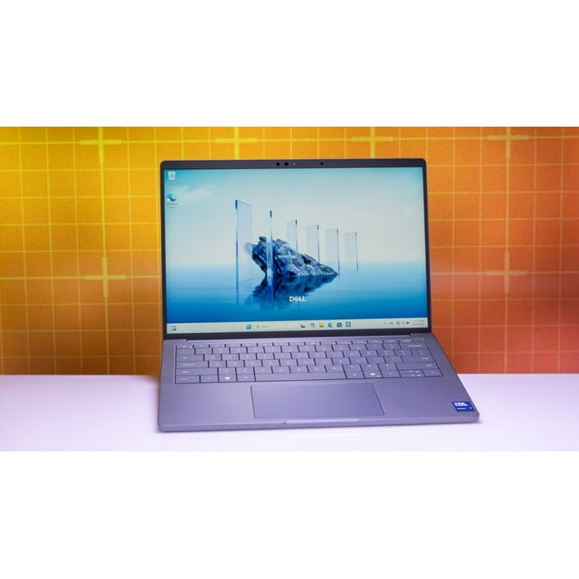 Dell Pro 14 PREMIUM PA14250, 14 Pouces FHD+ Intel Arc graphics, Intel Ultra 7, 32 Go, 1 To Remis à Neuf
