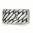 thumbnail image 3 of Bague en Acier Inoxydable Poli avec Motif de Bande de Roulement Taille 8, 3 of 3