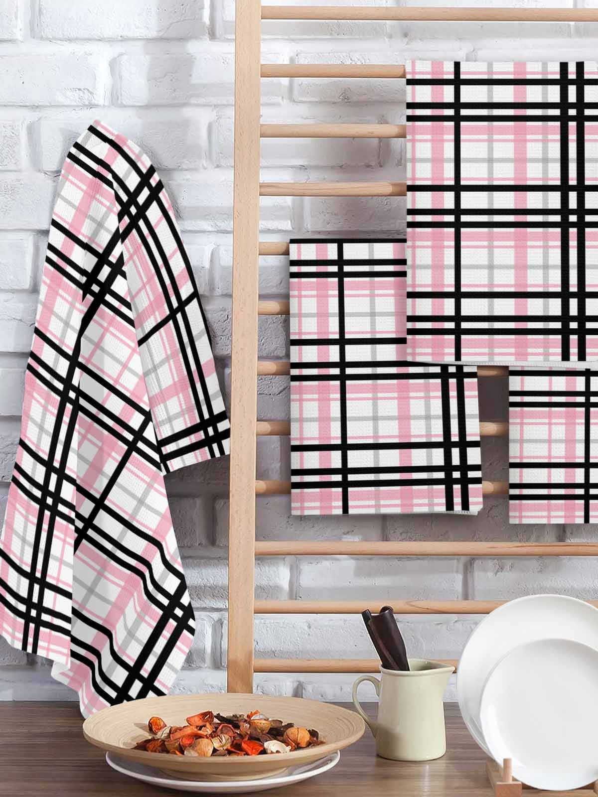 Pink Black Plaid Hand Towels Set, Waffle Weave Kitchen Towels 4 Pieces, Farmhouse Pink Black Checkered Microfiber Hair Face Bath Tea Towel Absorbent Quick Drying Cleaning Dish Cloths 15.7"x23.6"