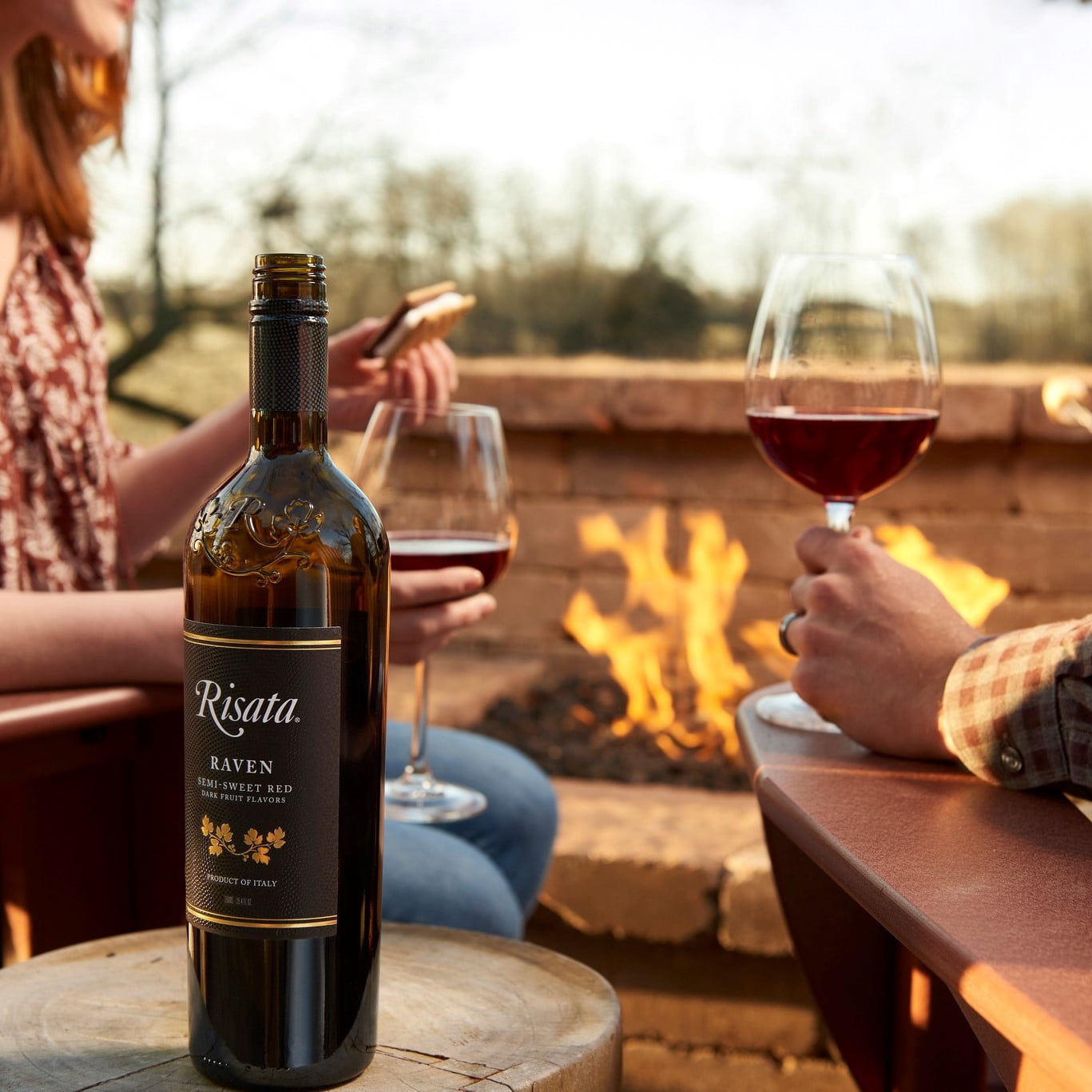 新品タグ付き Buena Vista スタジャン VIVAN LOS ROOTS Risata Dark Red Blend, Italian Wine, 5% ABV, 750ml Glass Bottle