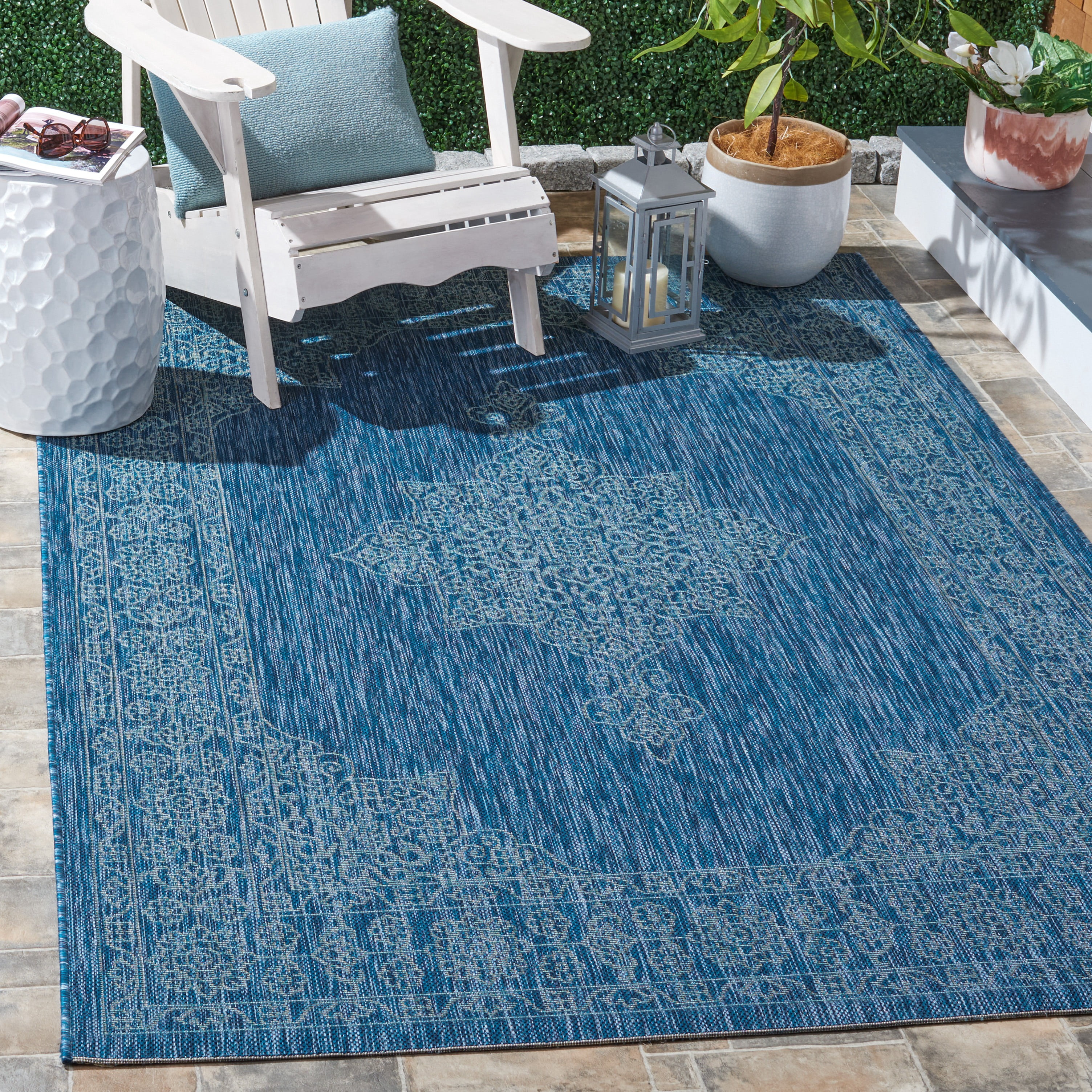 Safavieh Courtyard Delbet Medallion Indoor/Outdoor Area Rug, Navy/Ivory, 6'7" x 9'6"
