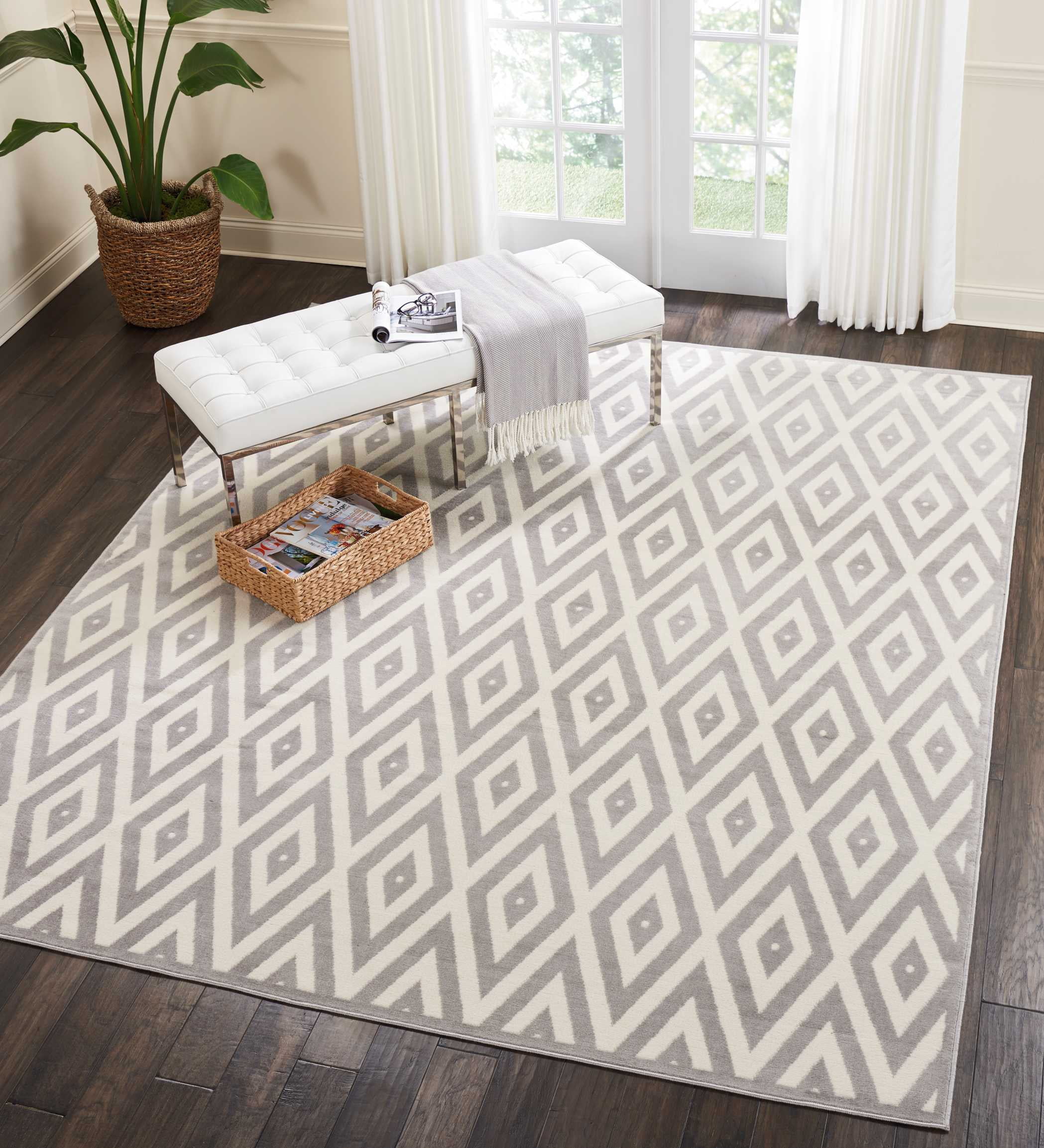 Geometric White/Grey Area Rug by Bellamy Studios