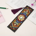 thumbnail image 4 of Marcapáginas con borlas y diseño de flores para pintar con diamantes, ideal para decorar libros y regalar., 4 of 14