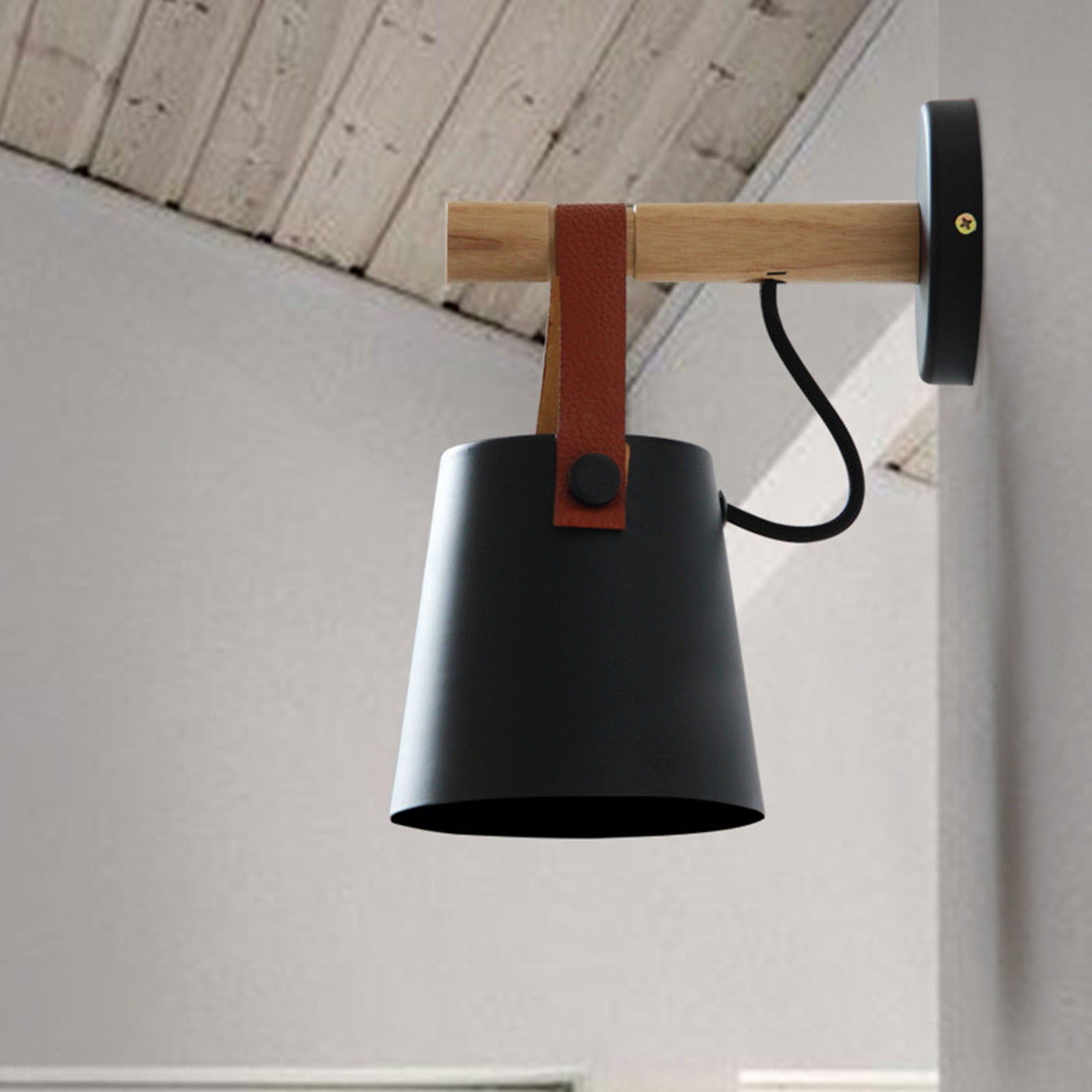 Industrial Black Iron Wall Sconce with Brown Leather Strap, Rustic Wood Backplate LED Wall Lamp, Vintage Belt Light Fixture for Bedroom Bedside Living Room Hallway TV Wall Decor