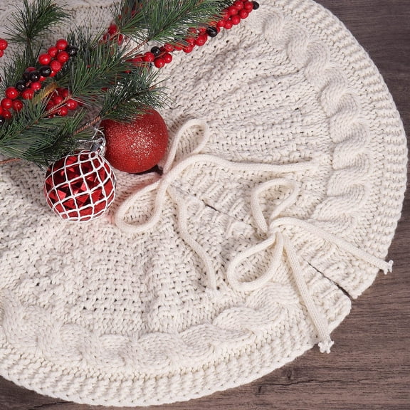 Knitted Christmas Tree Skirt,18 Inches Red/White Cable Knit Tree Skirt,Farmhouse Velvet Christmas Decor Tree Base Cover Xmas Decorations for Home Office Party(White)