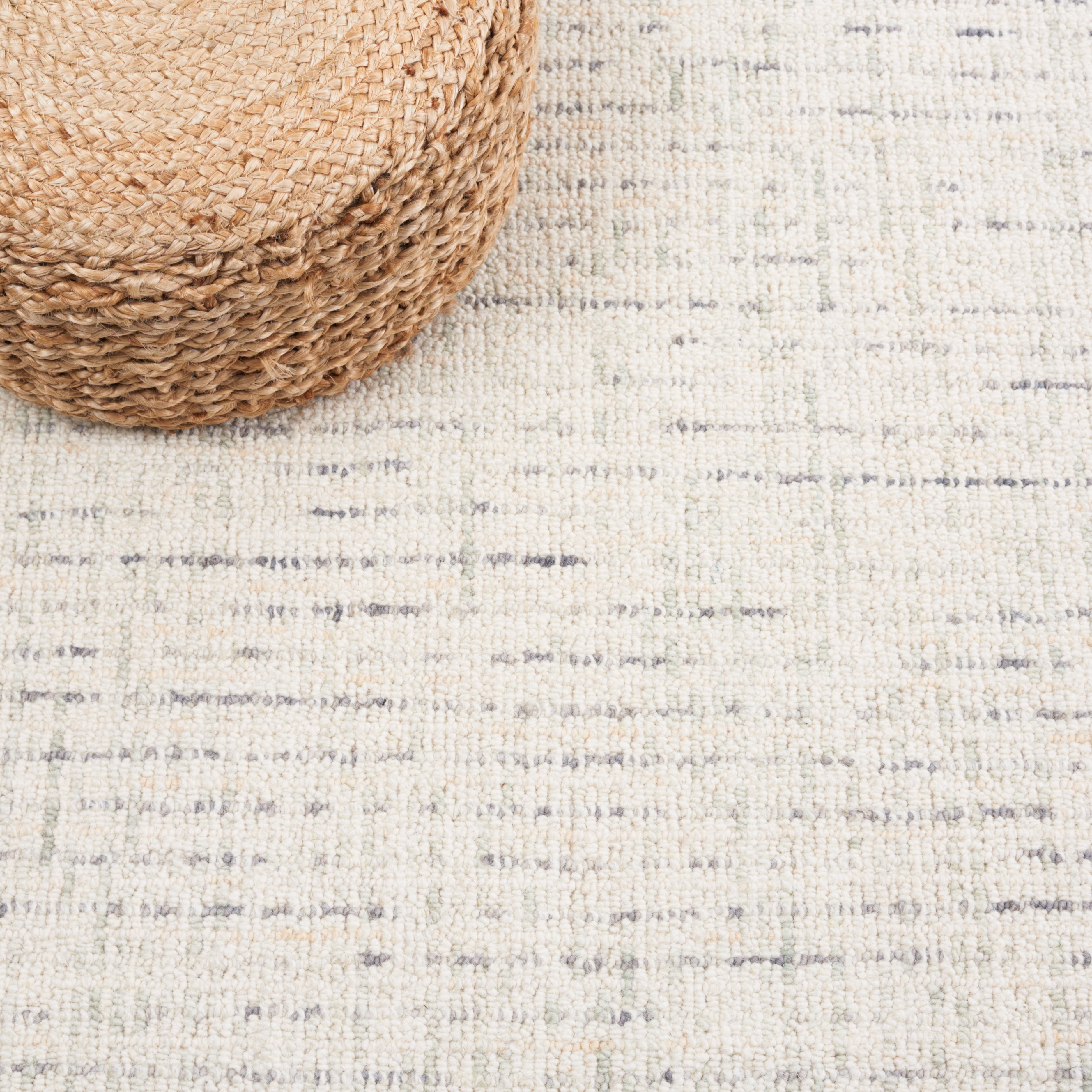 Safavieh Abstract Delia Distressed Wool Area Rug, Ivory/Light Gray, 9' x 12'