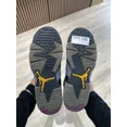 thumbnail image 4 of PRE-OWNED Jo r-dan 6 Retro Bordeaux Size 5.5Y, 4 of 6