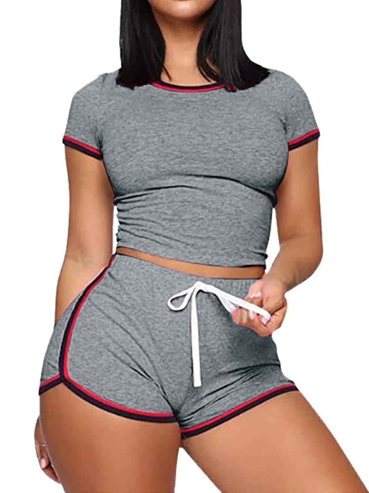 high waisted shorts and t shirt