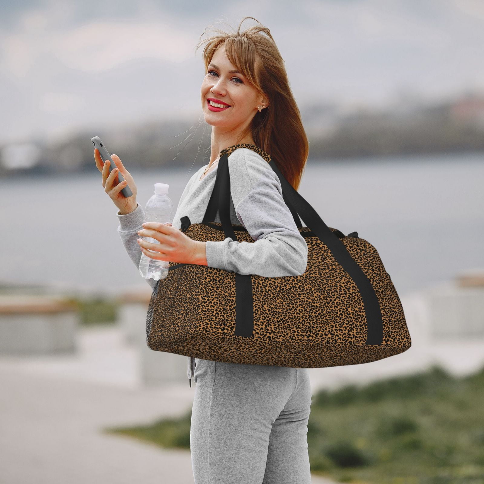 Fuzoiu Leopard Print Travel Duffle Bag,Carry On Tote Bags,Duffel Bag,Sport Gym Bag, Hospital Bag for Labor and Delivery, Overnight Bag,Luggage Bag