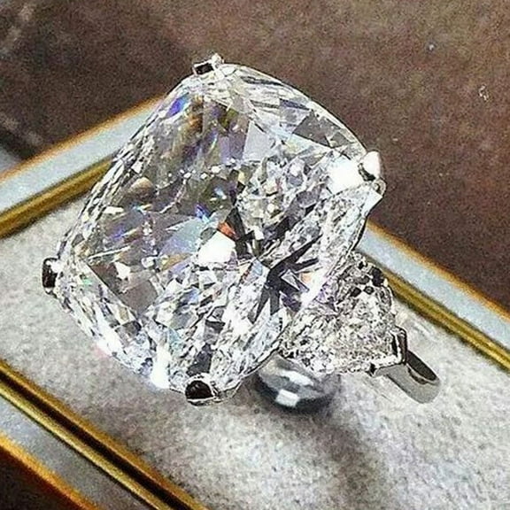 Luxury Women's Huge Pillow Zircon Ring