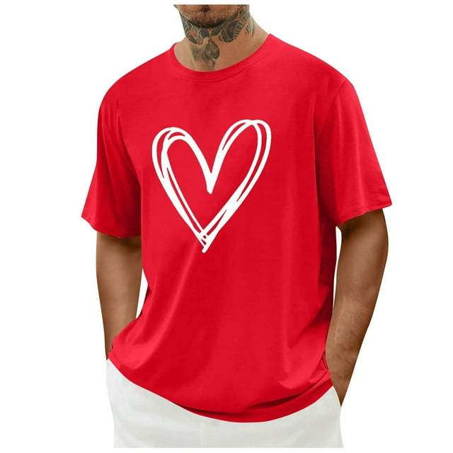 Tops para hombre, blusas y camisas de cuello redondo y manga corta para hombre. Camiseta/camisa informal de cuello redondo y manga corta con estampado de corazones para hombre. Tops de poliéster para