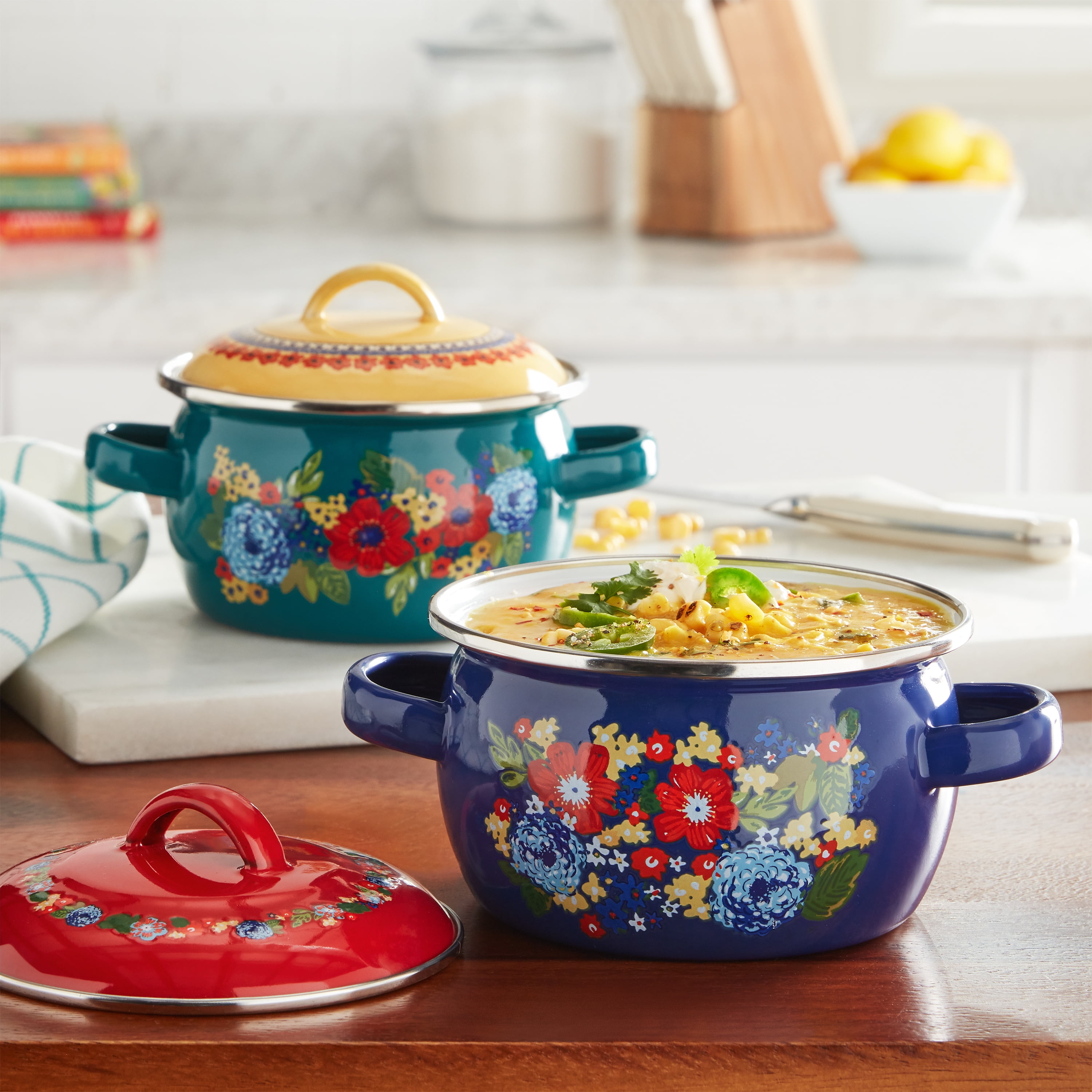 The Pioneer Woman Floral Enamel on Cast Iron 2-Quart Dutch Oven with Lid, Periwinkle, Size: 1 Piece