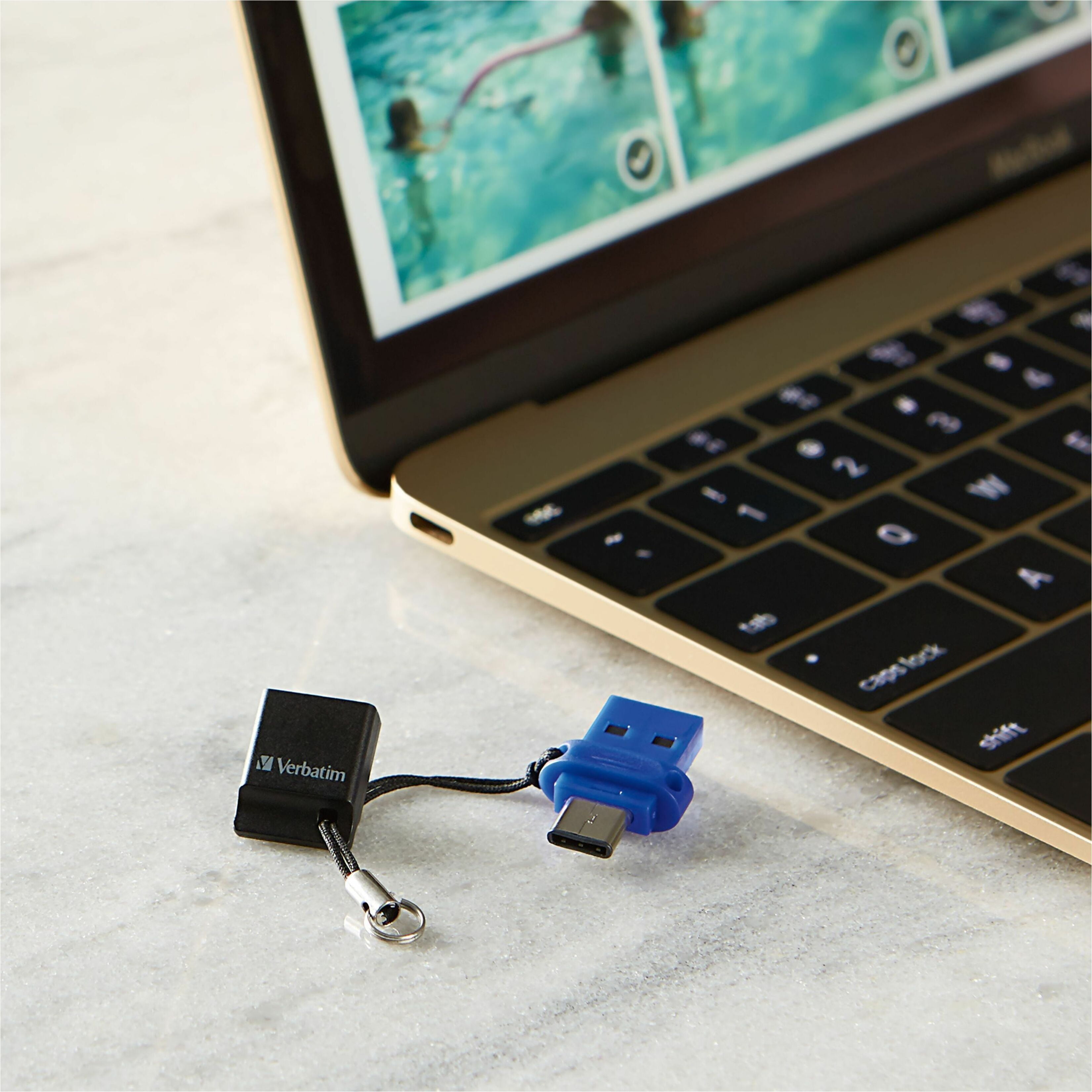 128GB Store 'n' Go Dual USB Flash Drive for USB-C Devices - Blue - 128 GB - USB 3.2 (Gen 1) Type A, USB 3.2 (Gen 1) Type C - Blue - Lifetime Warranty