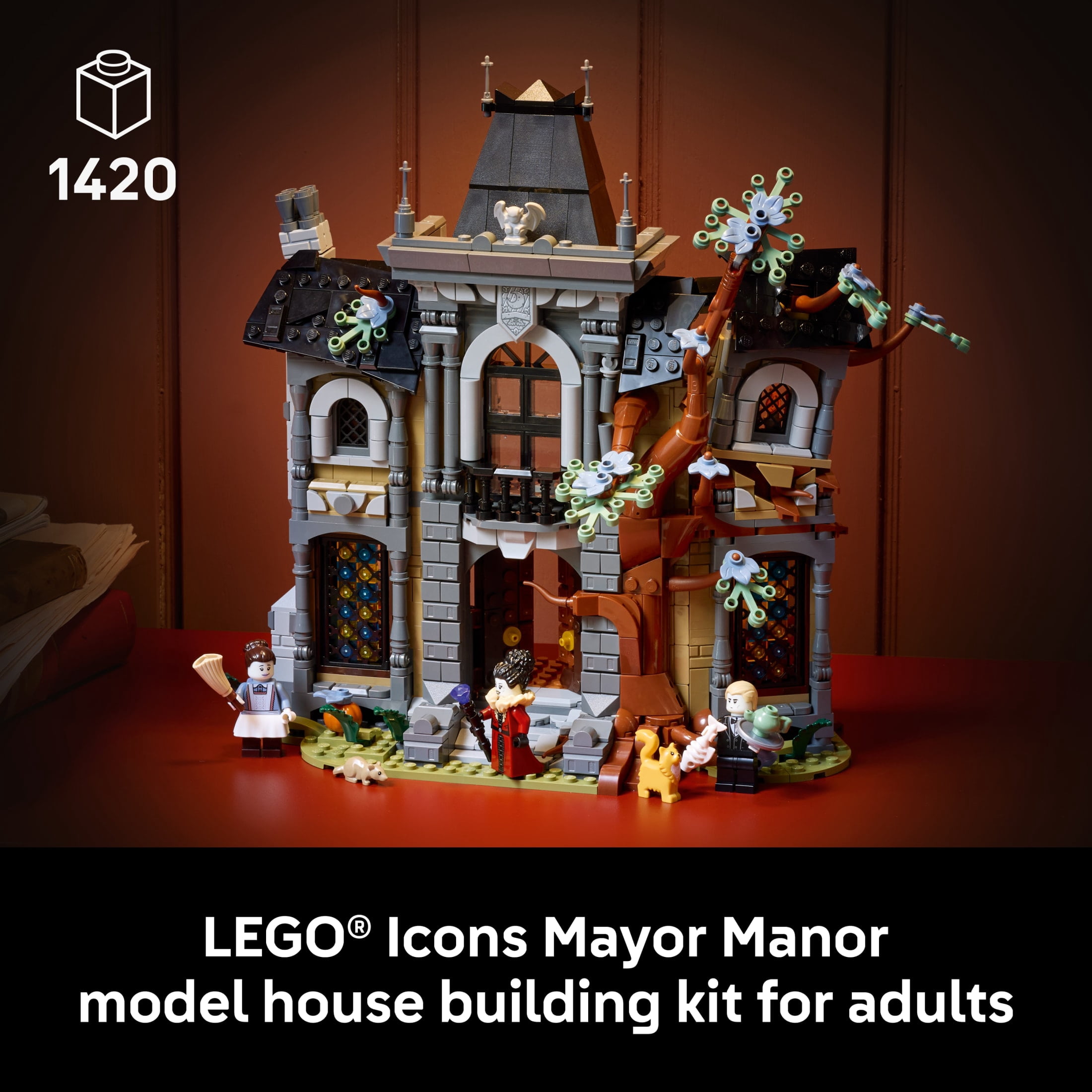 LEGO Icons Mayor Manor - Building Set for Adults, Ages 18+ - Halloween Decorations with 4 Minifigures - Collectible Model Kit for Home Décor - Gifts for Men & Women - 11383