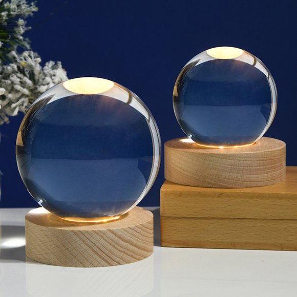 CXK13 Cadeaux 3D pour Femmes Boule de Cristal - Figurines Décoratives en Verre pour Chambre Anniversaire pour Meilleure Amie Amoureux Souvenir Presse-Papier, Lampe à Lumière Spatiale LED Cristal pour Chambre