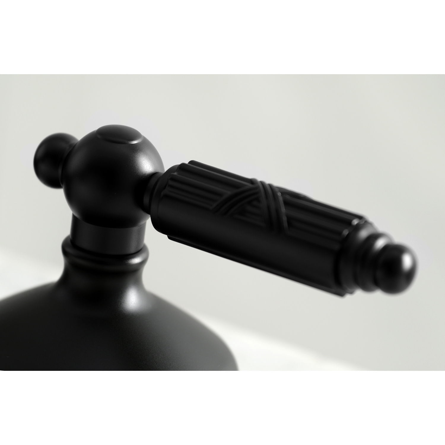 Kingston Brass KS1160GL 8 in. Widespread Bathroom Faucet, Matte Black
