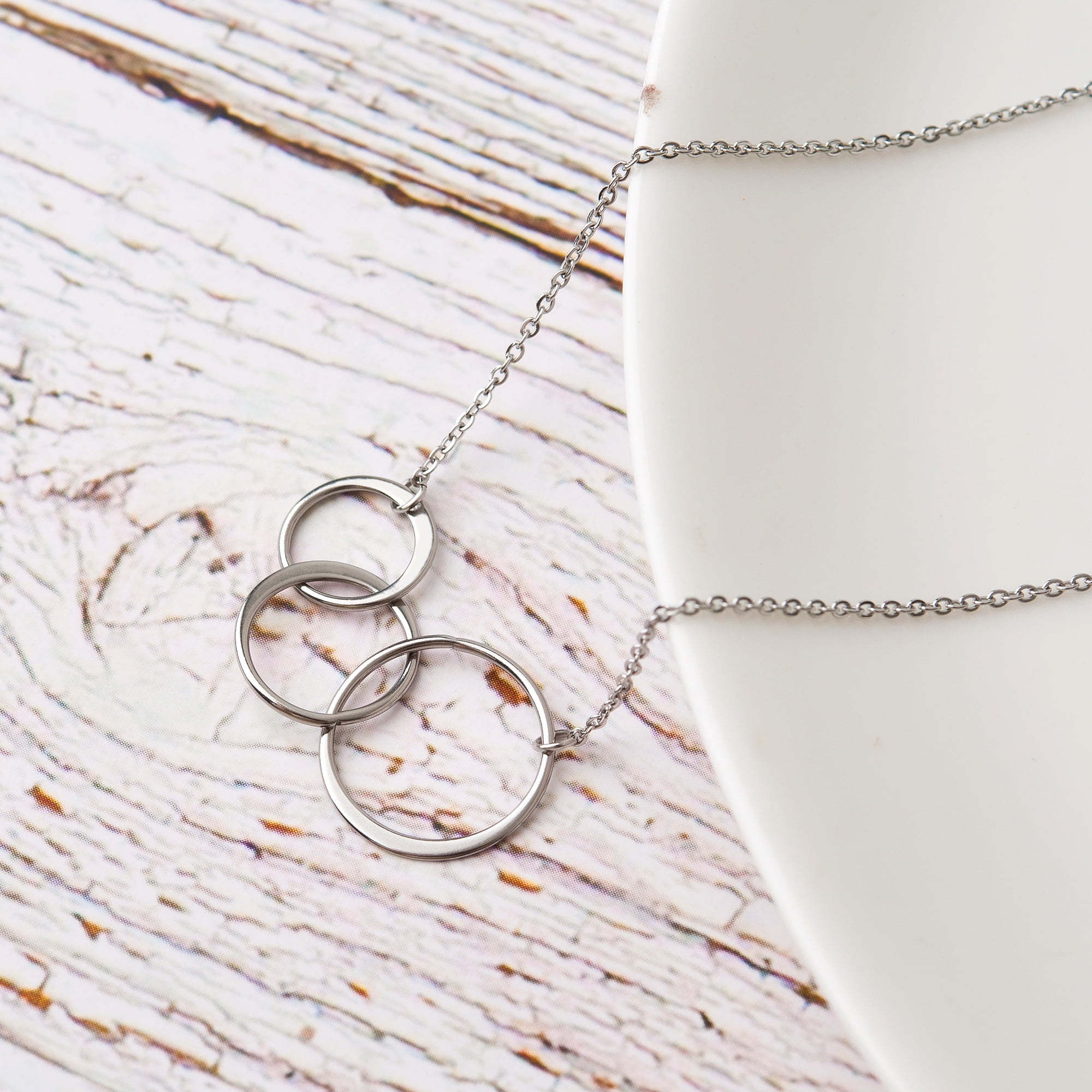 To My Precious Grandma Mother's Day Necklace, Mother's Day Gift, Mother's Day Card Necklace, Mother's Day Gift for Grandma, Silver Infinity Rings Mother's Day Necklace [Silver, No-Personalized Card]