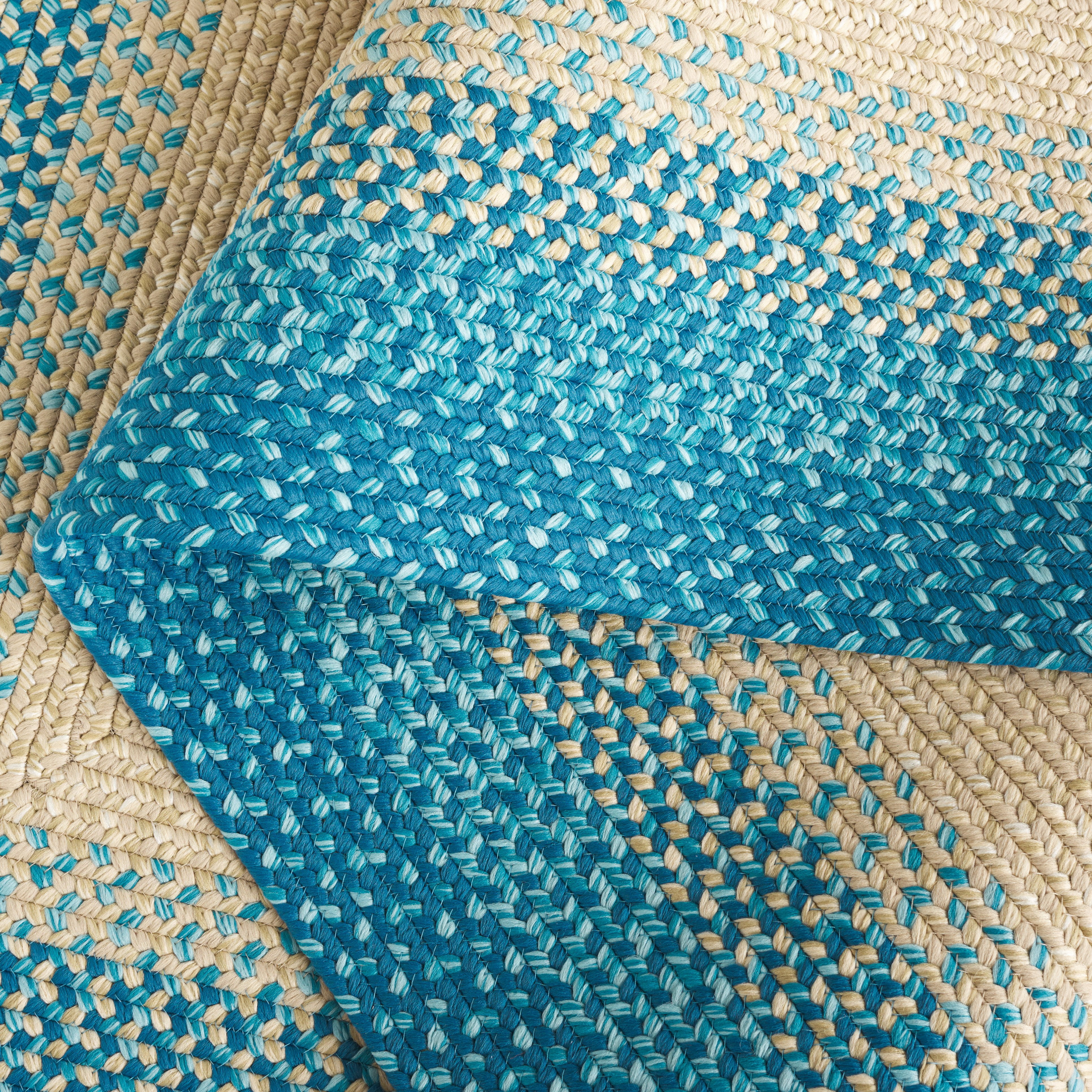 SAFAVIEH Braided Neville Bordered Machine Washable Reversible Area Rug, Blue/Beige, 3' x 3' Round