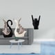 thumbnail image 2 of Escultura de cerámica con forma de cisne y gesto de mano de roca, escultura creativa de para estantería, decoración de aniversario, apartamento y, 2 of 8