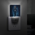 thumbnail image 4 of Vinícius Júnior Luz nocturna LED con sensor de anochecer a amanecer para dormitorio, baño, pasillo, escaleras - Lámpara LED nocturna de enchufe, 0.5W - 1 pieza, 4 of 6
