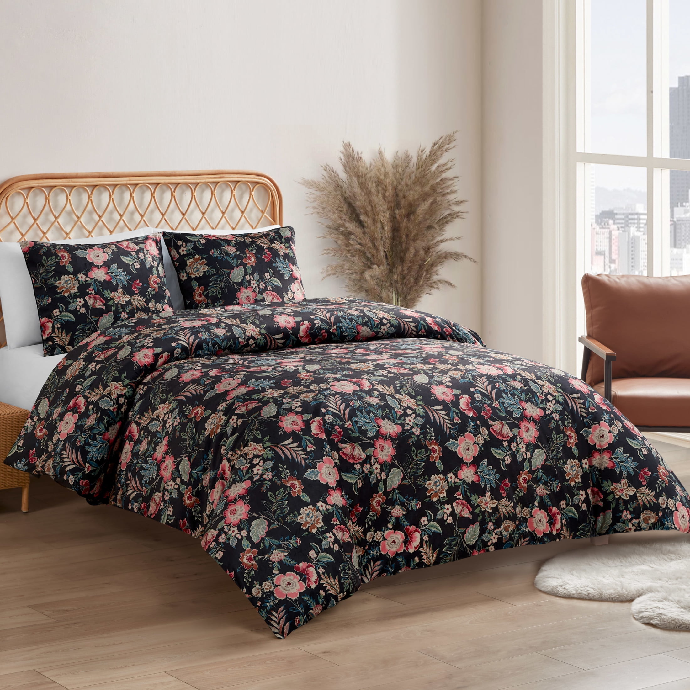 Jessica Simpson Arcadian Blooms Velvet Comforter Set Queen/Full Size - 3 Piece Set