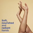 thumbnail image 3 of Set de cuidado personal Vaseline Radiant X Deep Nourishment, 3 of 6