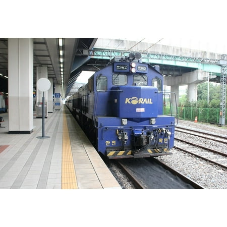 Aluminum Passenger Coach - LAMINATED POSTER Transportation Passenger Train Coach Railway Poster Print 24 x 36