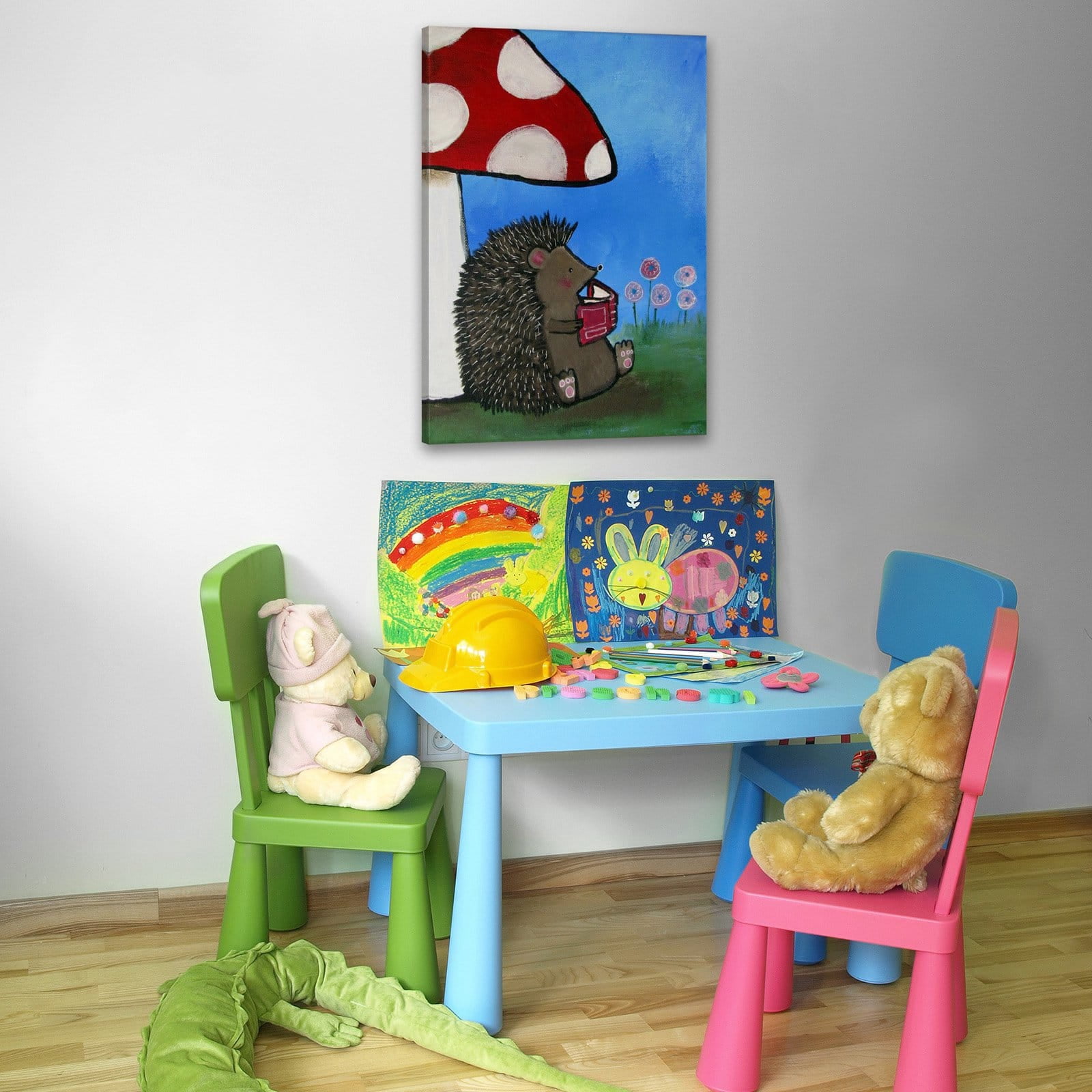 Marmont Hill Reading Porcupine Wall Art