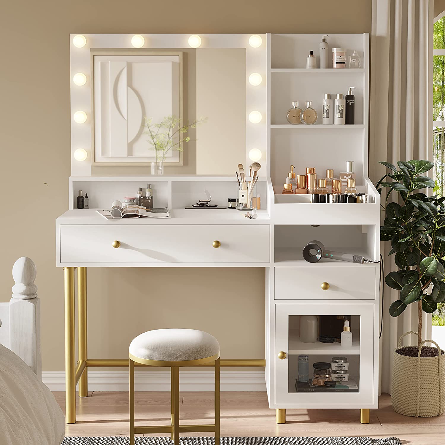 Light Up Makeup Vanity