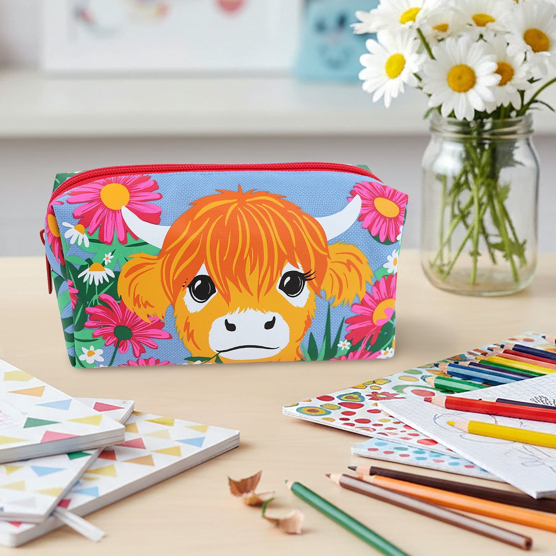 Pen+Gear Étui à crayons personnage avec adorable motif vache et fleurs, polyester bleu,  le premier cycle du secondaire et l’école secondaire