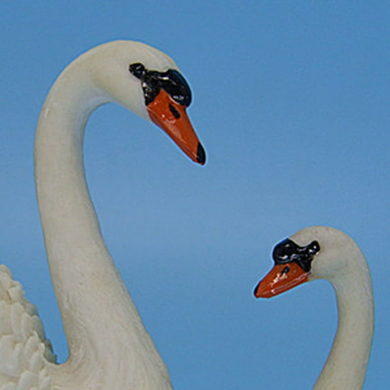 Cheers US Pair of White Swan Garden Statues, Large & Small