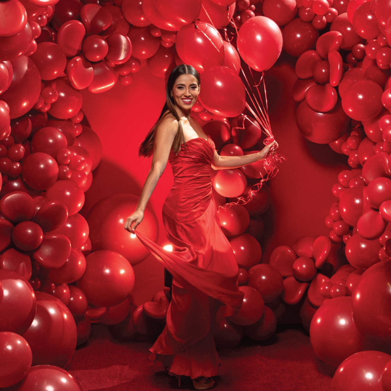 18 inch Sempertex Deluxe Imperial Red Latex Balloons (25 Pack) - Party Supplies Decorations