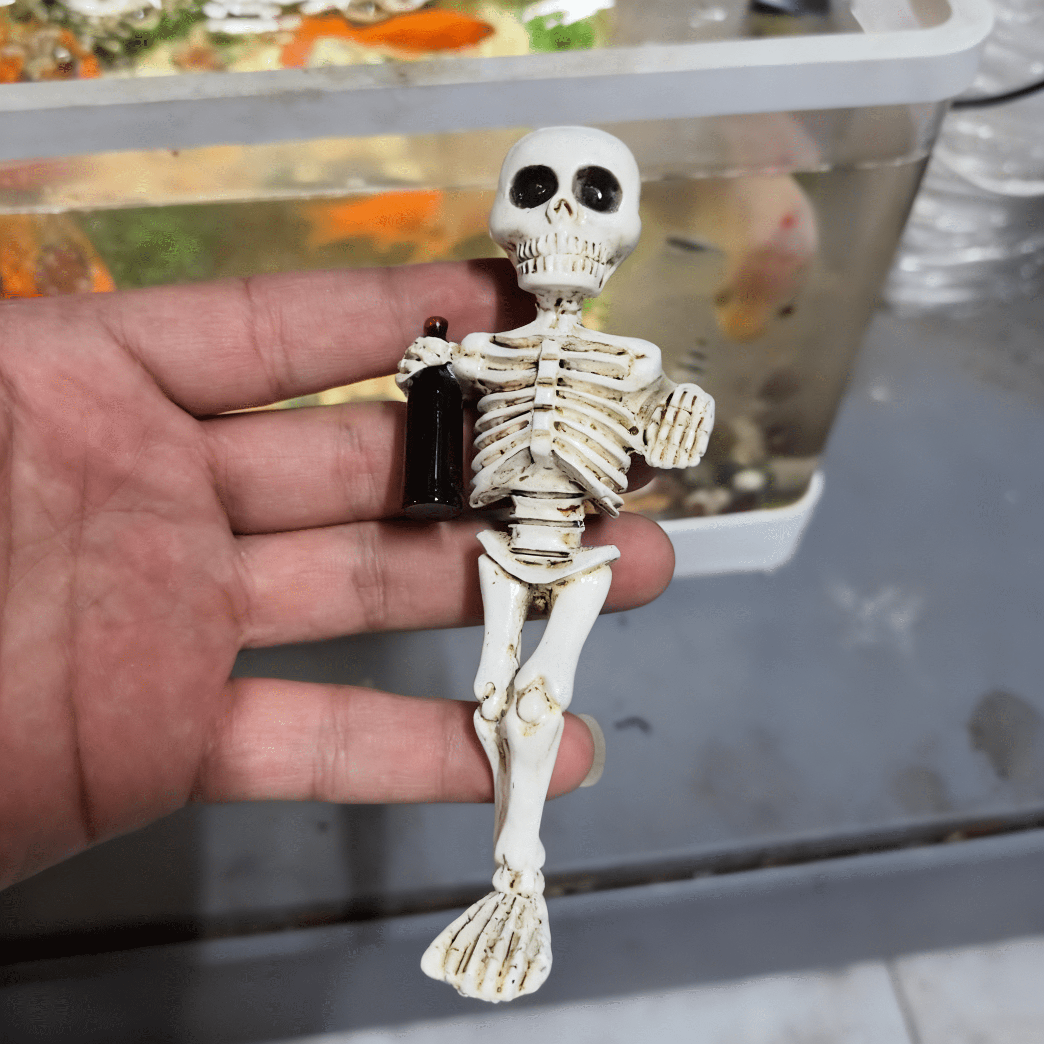 Weather-Resistant Skeleton Statue 5.1 Inch for Garden and Flower Pot Decoration