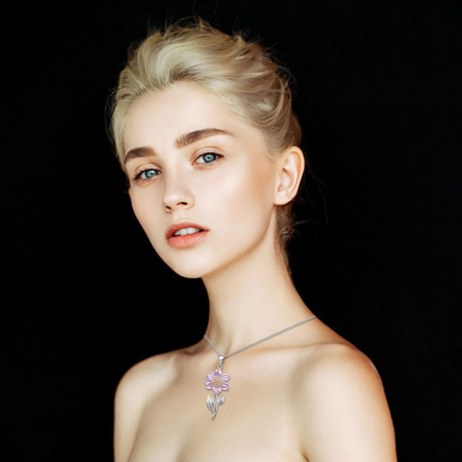 Necklaces For Women New Fashion Elegant Zircon Sunflower Pendant