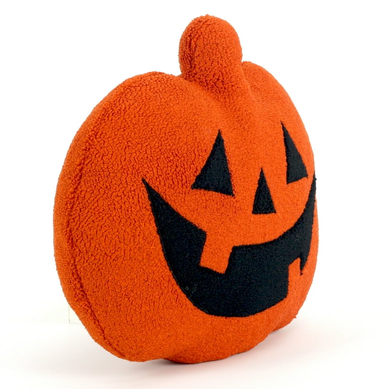 Halloween hotsell pillows walmart