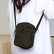 thumbnail image 5 of Bolso bandolera de nailon, organizador y de almacenamiento, multifuncional, hecho de nailon, para el pecho, para agua, ciclismo, deportes al aire libre, bandolera versátil, bolso de hombro para el tra, 5 of 6