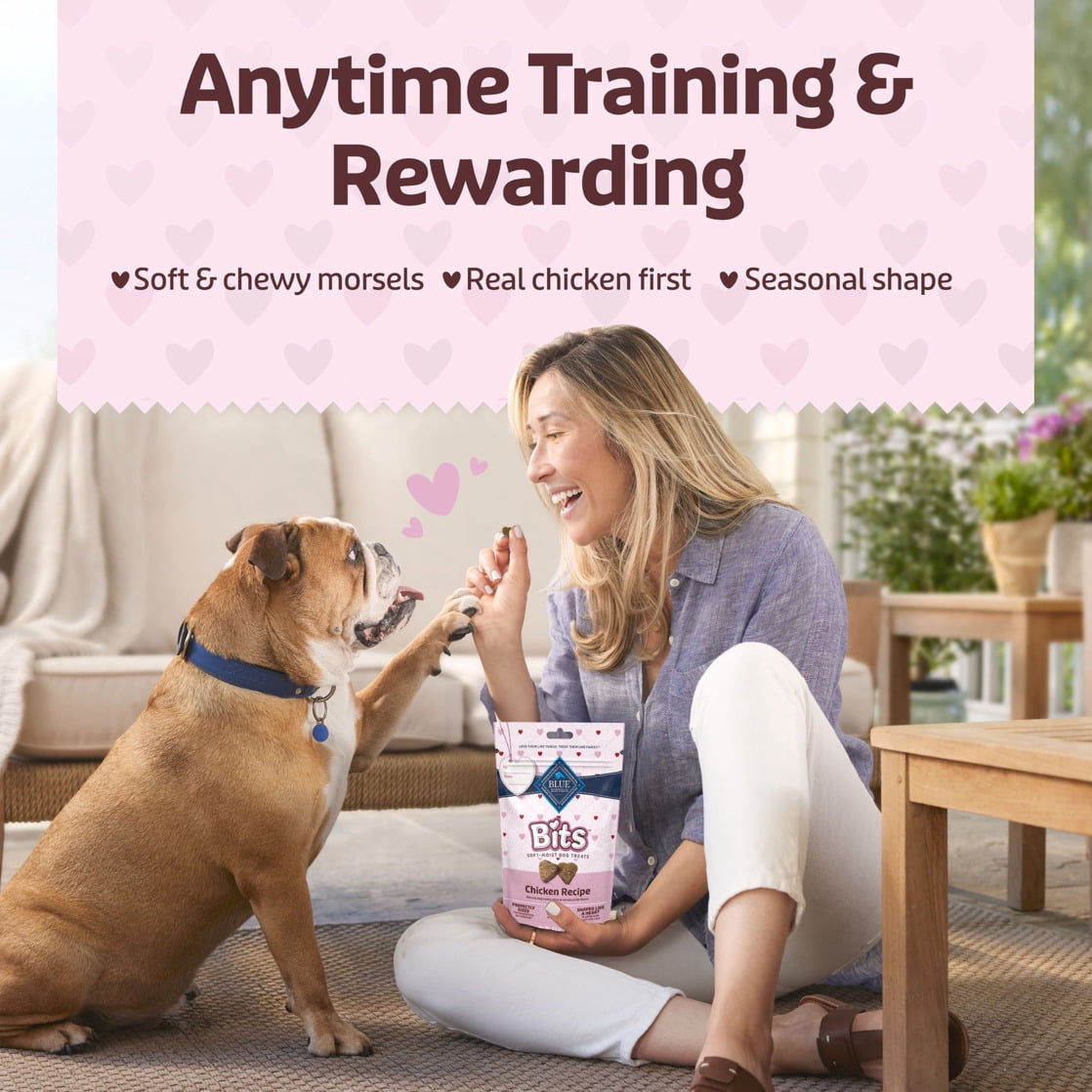 Blue Buffalo Bits Valentine Soft Dog Treats for Training, Chicken Recipe, Enhanced with DHA, 4.5oz Bag
