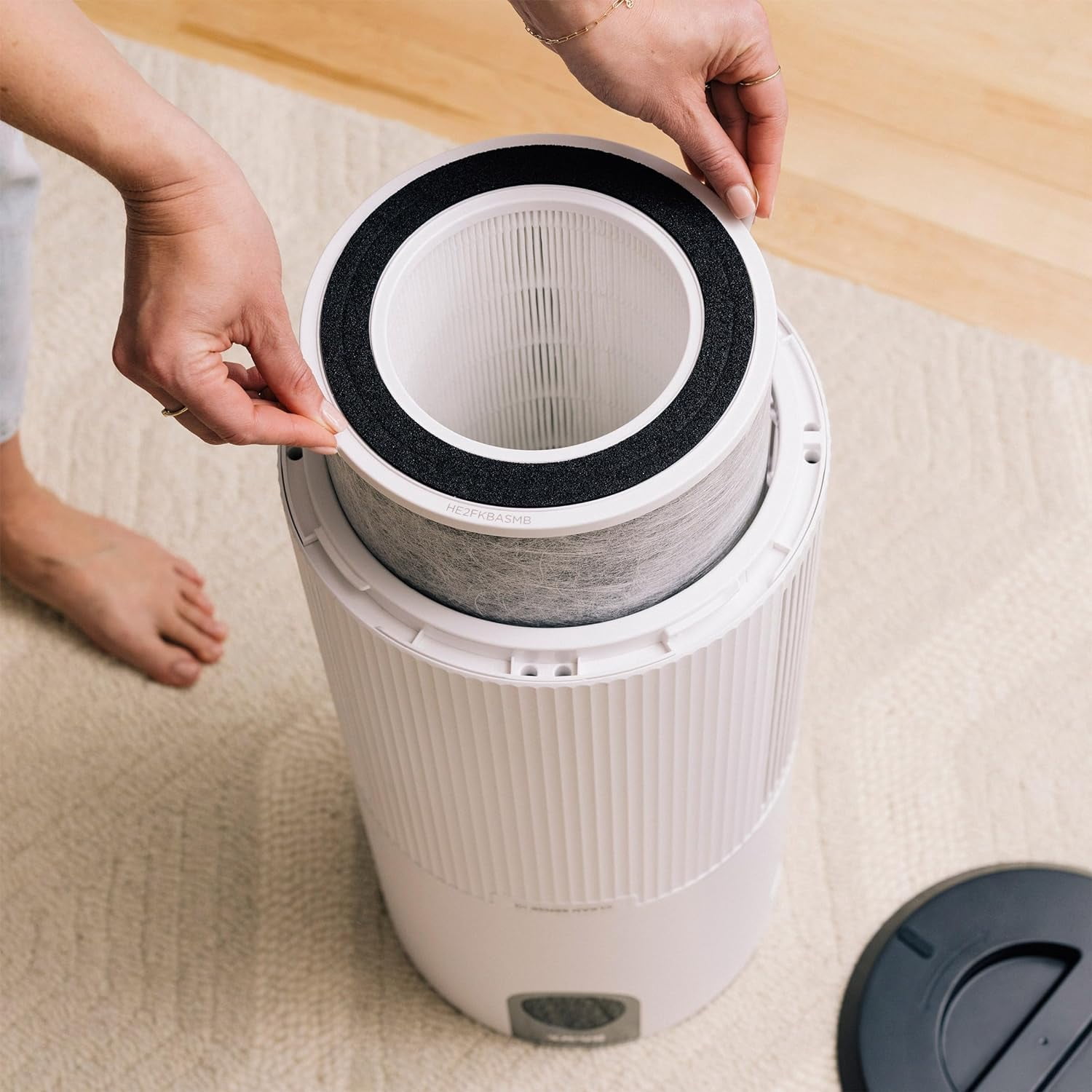 Restored Shark R-UA205 Nanoseal HEPA Air Purifier MAX with Clean Sense, Covers 1350 Sq. Ft., Captures 99.98% of Dust & Allergens, White (Refurbished)