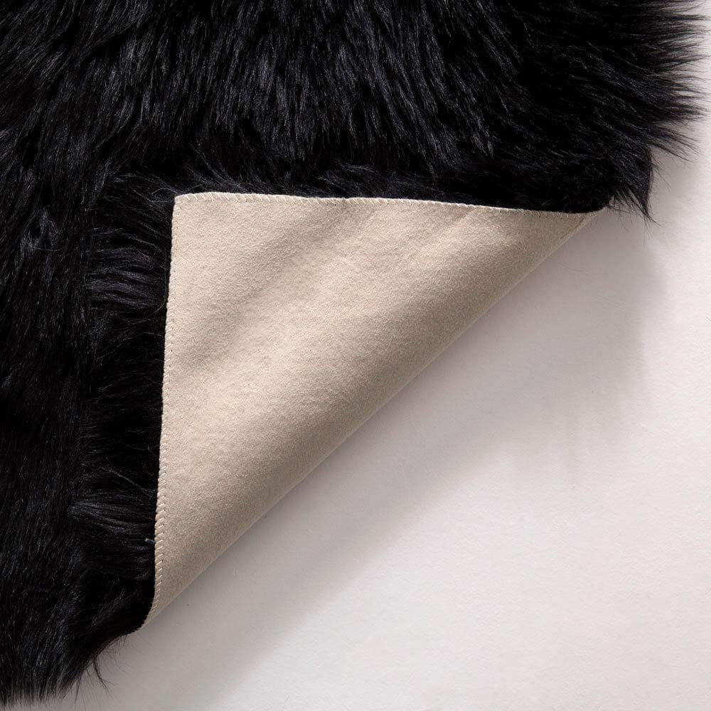 Sanmadrola Soft Fluffy Rugs Faux Fur Sheepskin Area Rug for Bedroom Floor Mat Carpet for Living Room Nursery 4 x 6 Feet,Black
